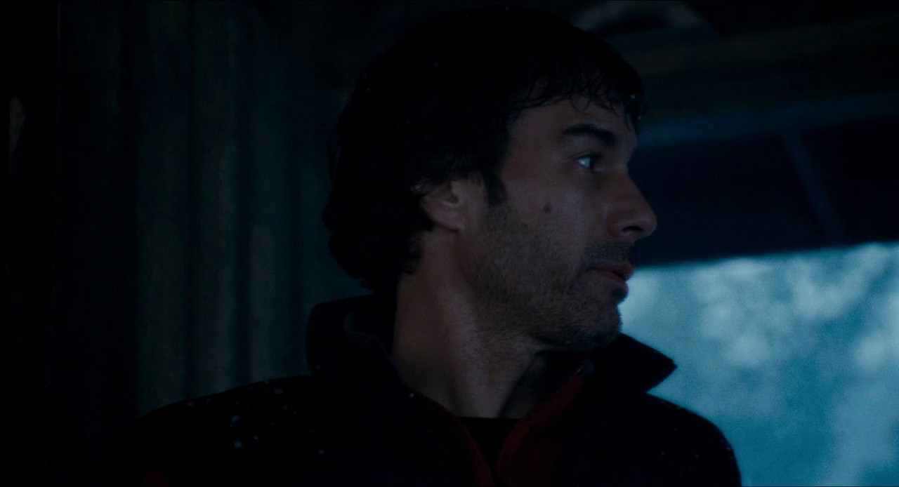 Barricade (2012) BluRay Hindi + English 720p x264 AVC HE-AAC 2.0 ESub.mkv.0001